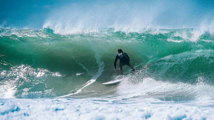 The Ultimate Guide to Surf Wetsuits
