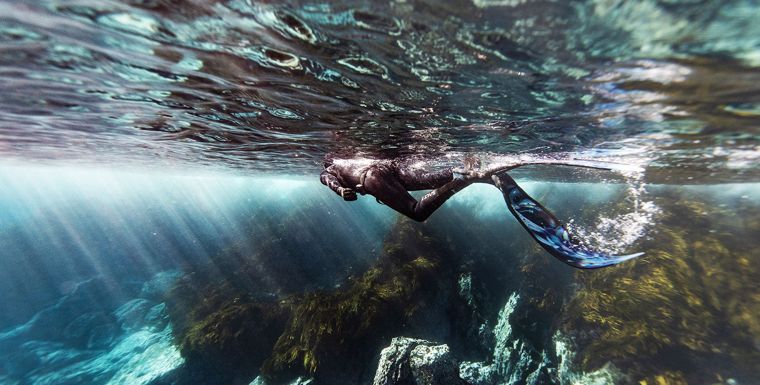 Naomi Gittoes - Eco Friendly Lycra Leggings & Fin Bags